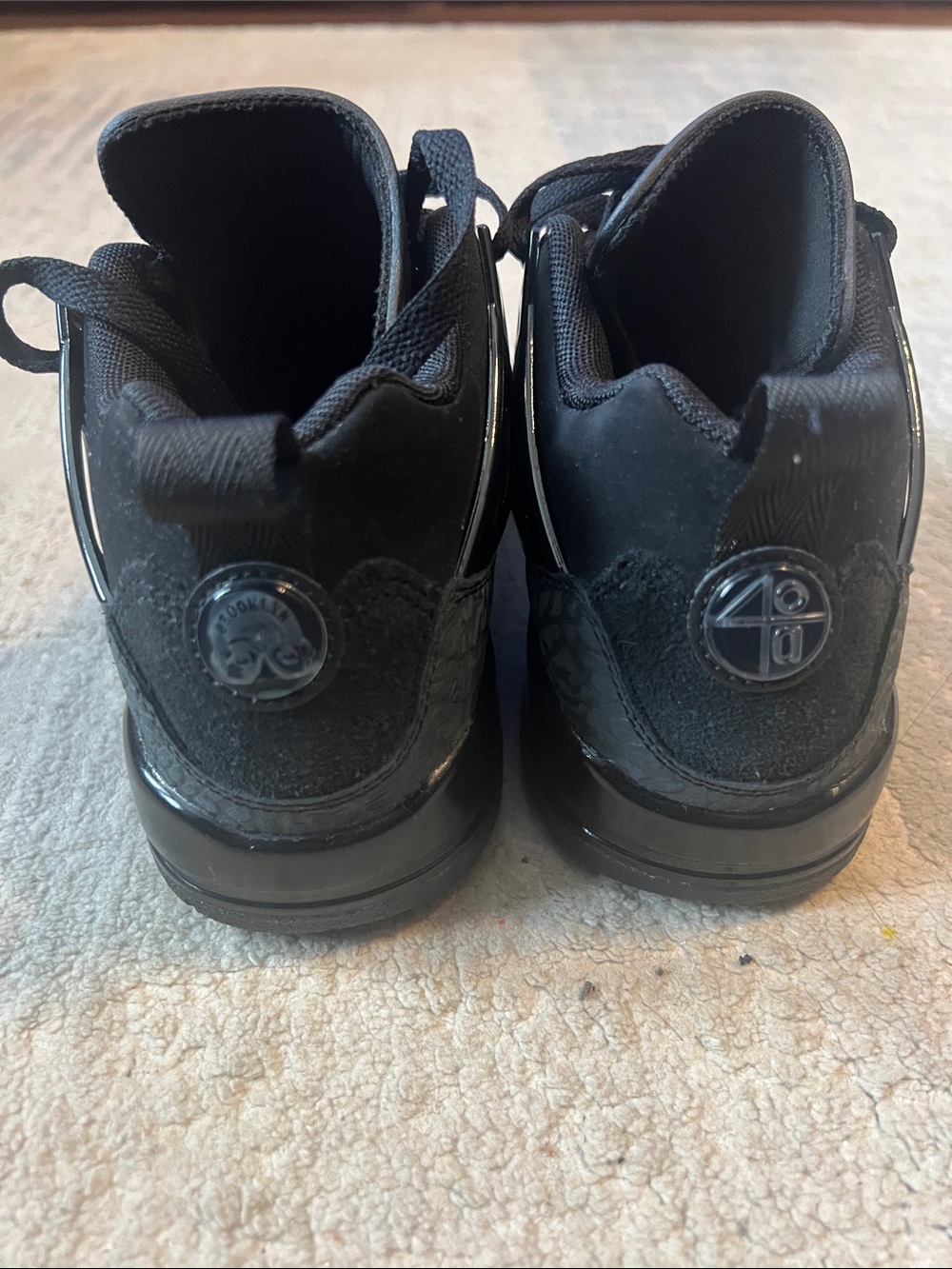 Jordan Spizike low sz 5.5Y Big Kids - Picture 3 of 6